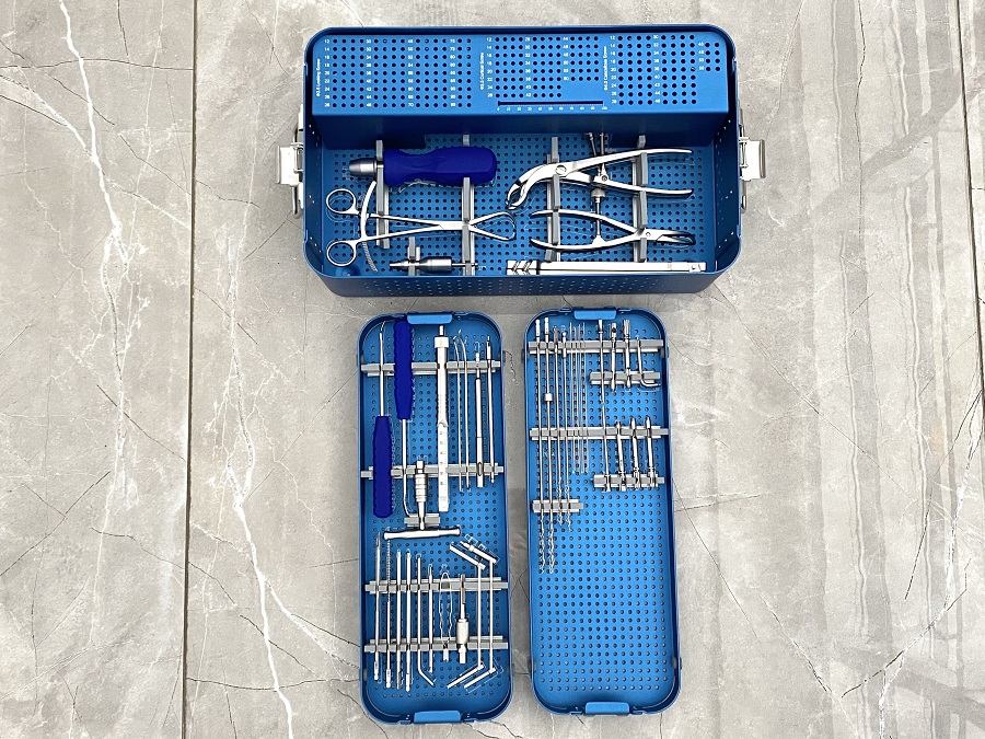 Small Fragment Locking Plate Instrument Set (AO)